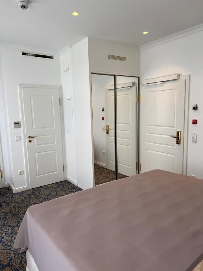 Art Hotel House One บาเดน-บาเดน ภายนอก รูปภาพ
