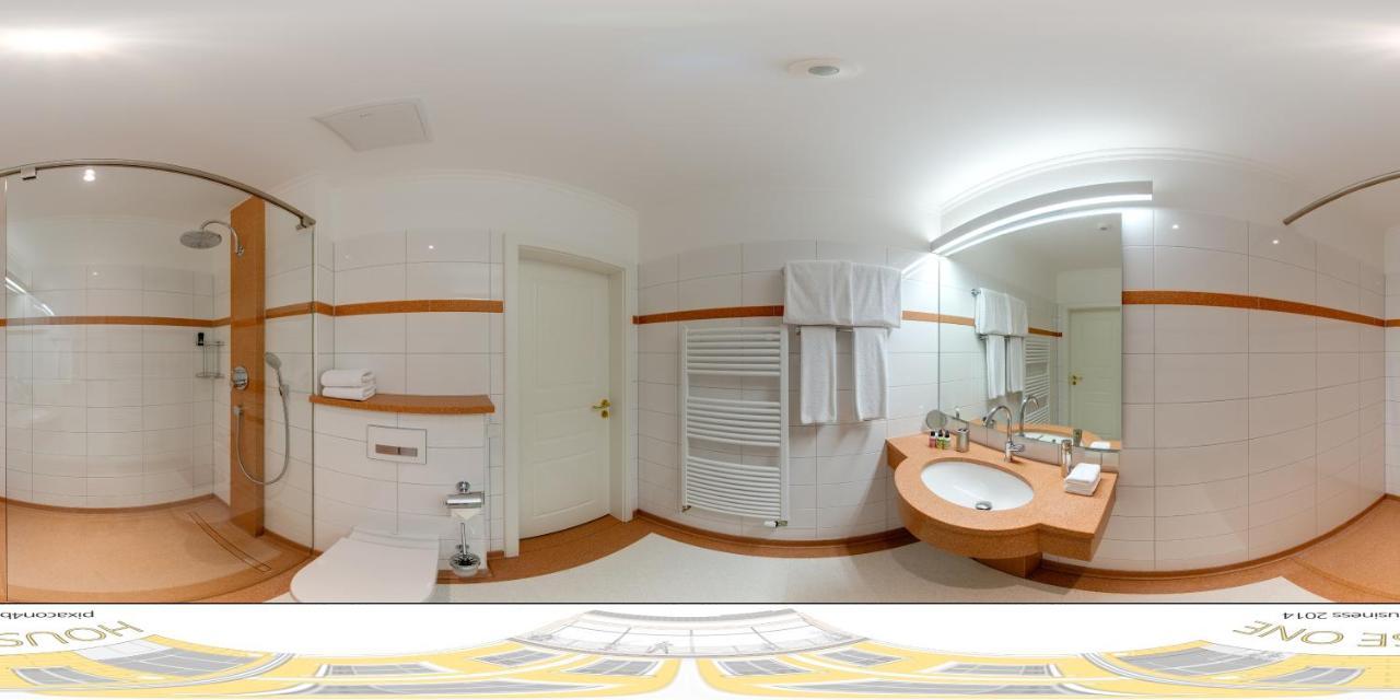 Art Hotel House One บาเดน-บาเดน ภายนอก รูปภาพ