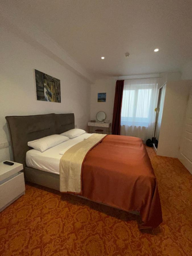 Art Hotel House One บาเดน-บาเดน ภายนอก รูปภาพ