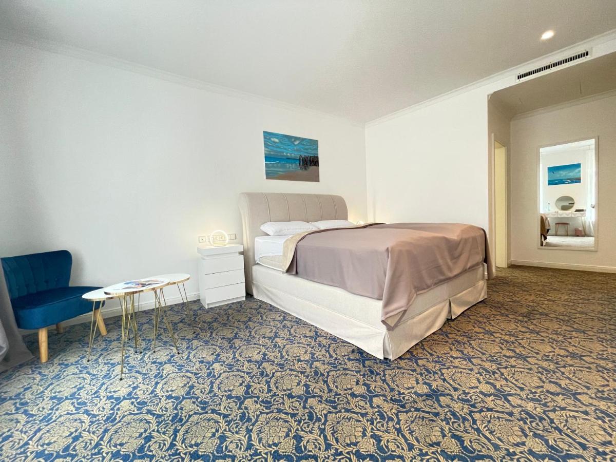 Art Hotel House One บาเดน-บาเดน ภายนอก รูปภาพ