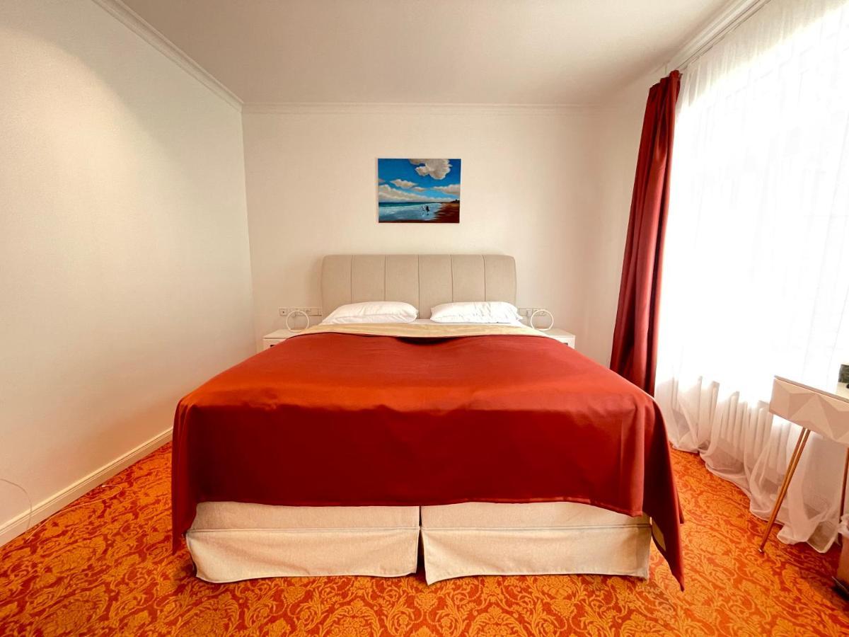 Art Hotel House One บาเดน-บาเดน ภายนอก รูปภาพ