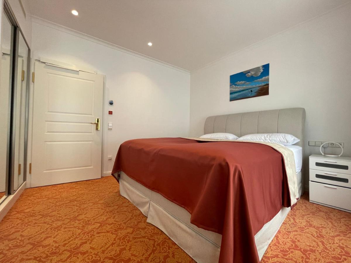 Art Hotel House One บาเดน-บาเดน ภายนอก รูปภาพ